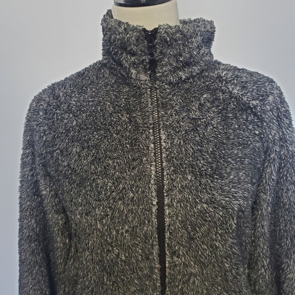 Uniqlo Fluffy Yarn Fleece Sherpa Sweater Jacket - Picture 4 of 9